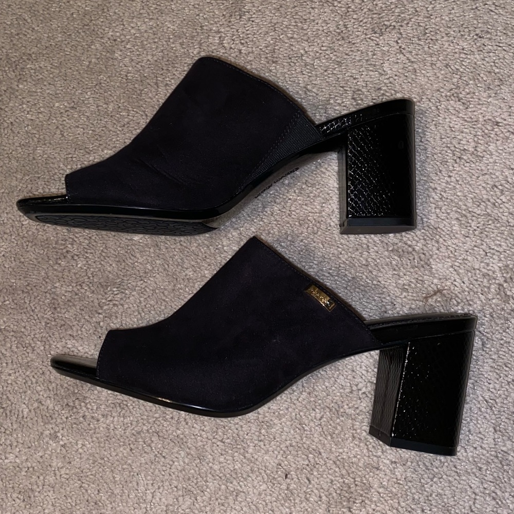 CALVIN KLEIN black heels